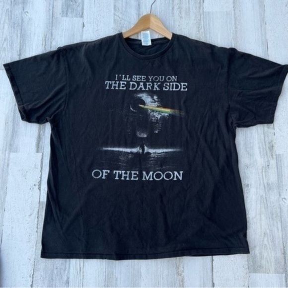 Graphic‎ Tee Size 2XL - Picture 1 of 13
